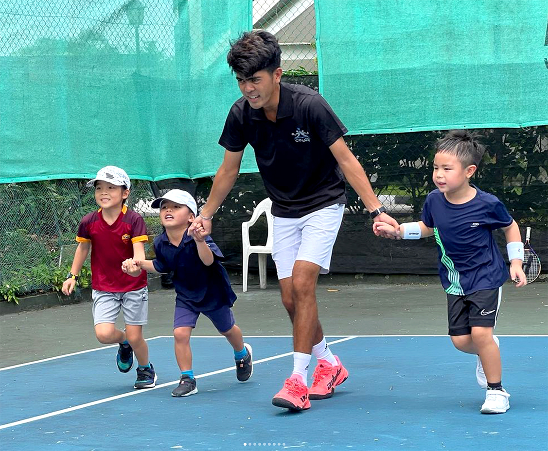 Coach-Mark-with-kids-1-b.jpg